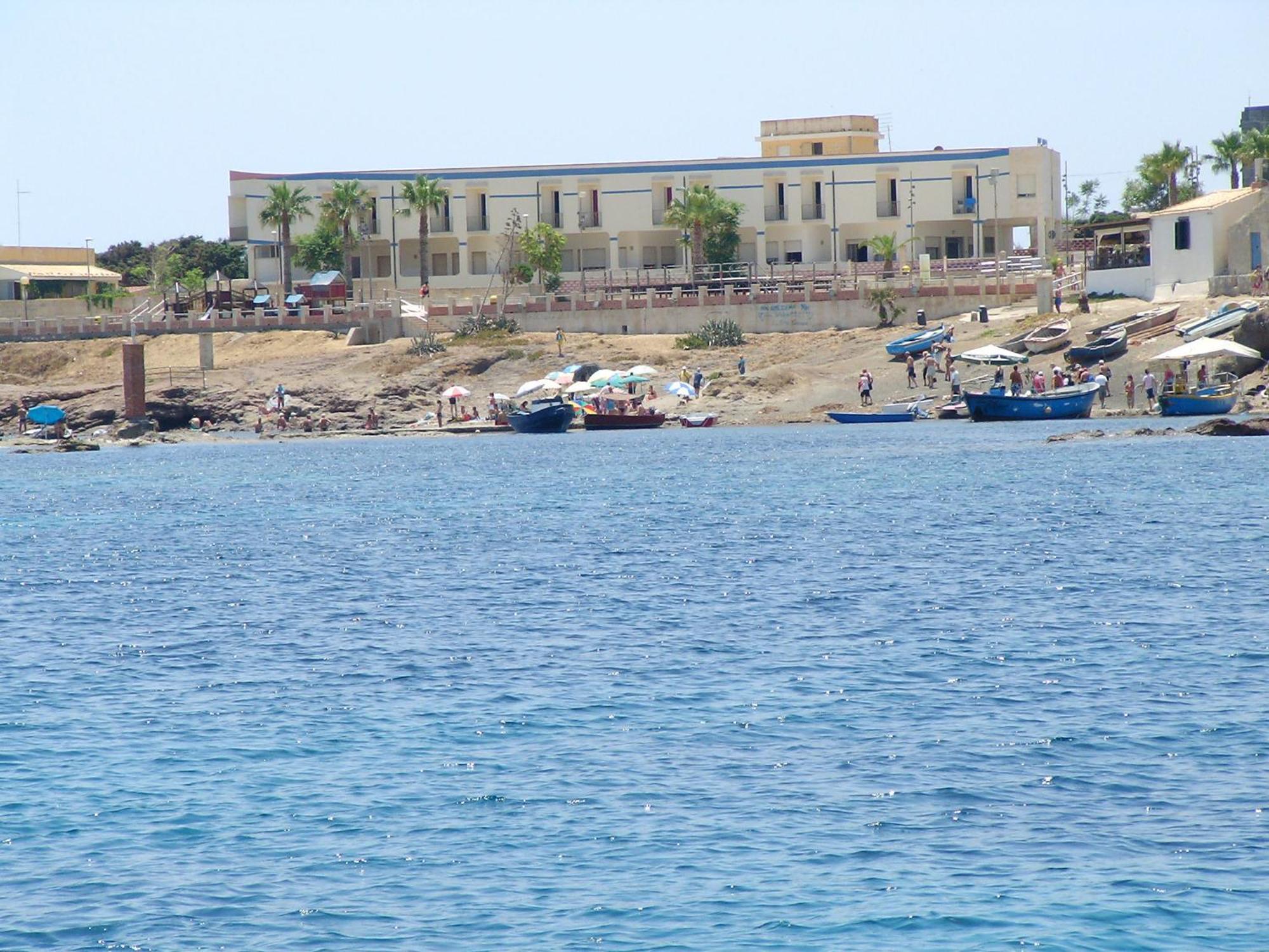 维托里奥酒店 Portopalo Di Capo Passero 外观 照片