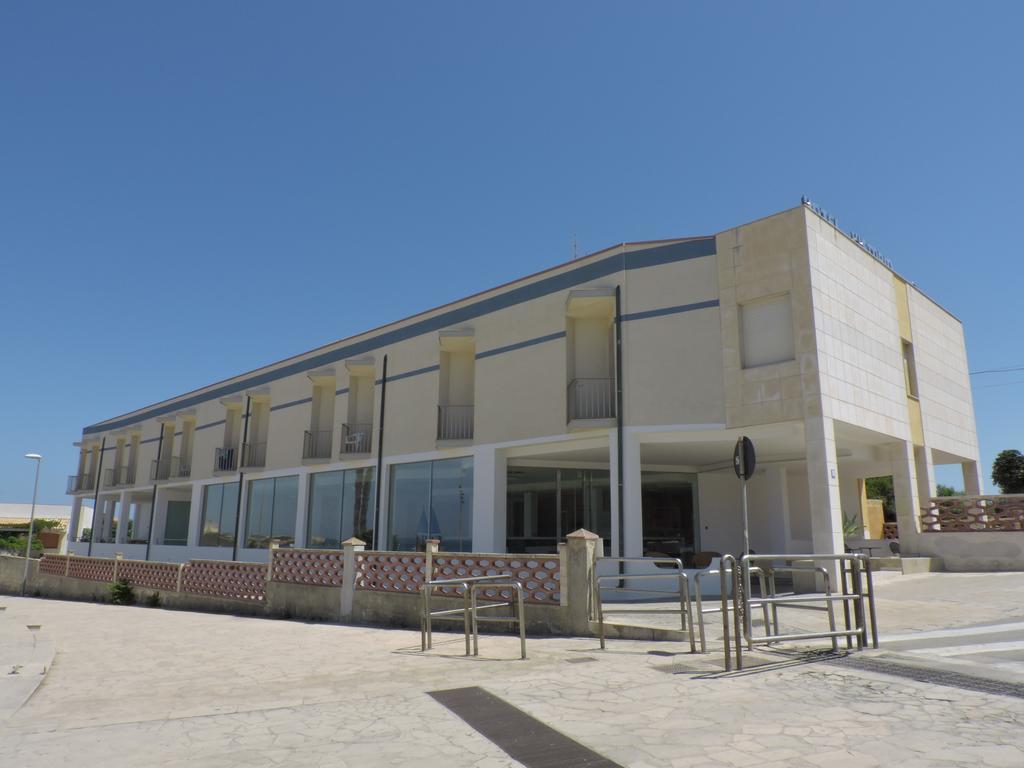 维托里奥酒店 Portopalo Di Capo Passero 外观 照片