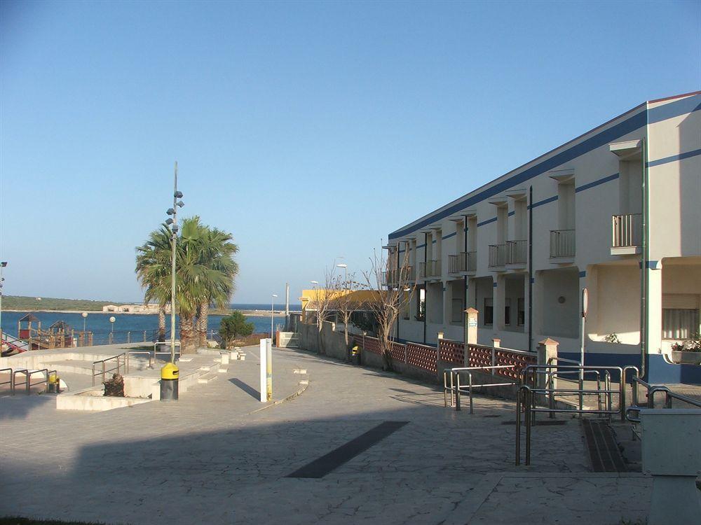 维托里奥酒店 Portopalo Di Capo Passero 外观 照片